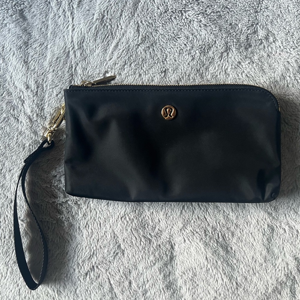 Lululemon Wallet Wristlet